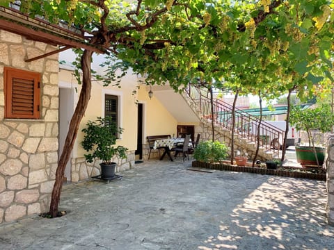 Apartment Santic