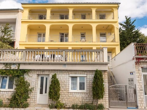 Haus La Dostana