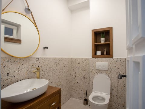für 12 Personen ca. 180 m² in Jesenice, Dalmatien (Gespanschaft Split-Dalm