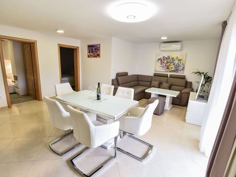 Apartment Sana 2