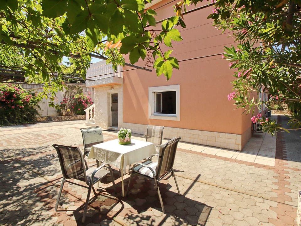 Apartment Radosna - Šilo