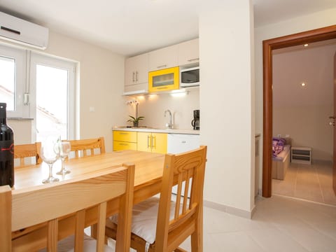 mit privatem Balkon