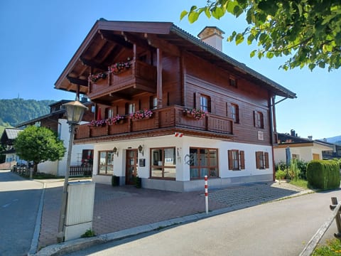 Gemütliche Wohnung im Zentrum von Reit im Winkl