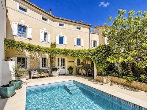 Villa "Cotton House" mit Schwimmbad