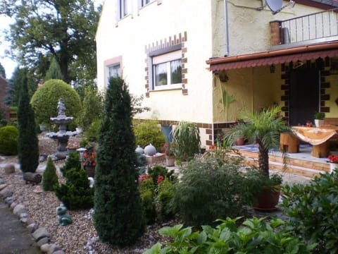 Gemütliche Wohnung mit Terrasse