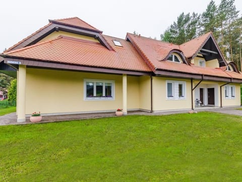 "Apartment4" mit Garten