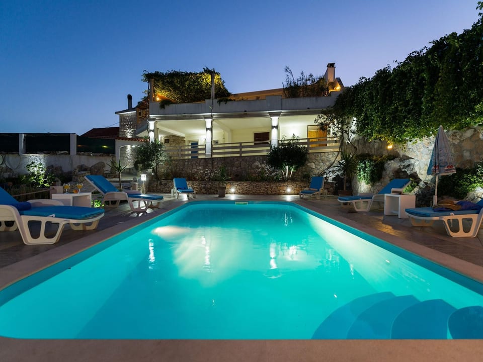 Villa de vacances Lucian avec vue sur l'eau - Selca, Brač