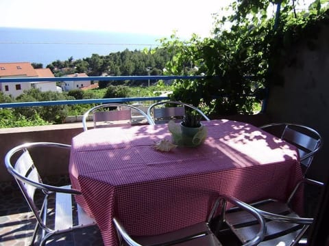 Wohnung Ana mit großer Terrasse