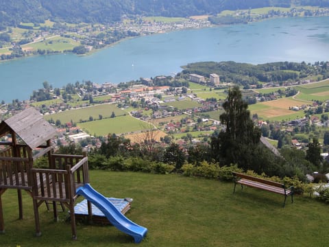 Appartement mit herrlichem Berg- und Seeblick