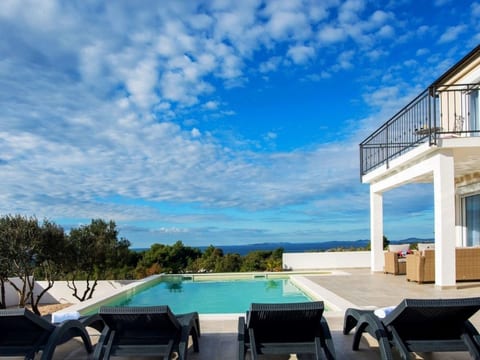 in Primošten mit privatem Pool