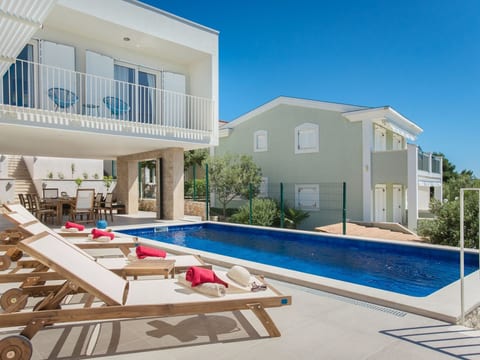am Strand "Villa Lori"