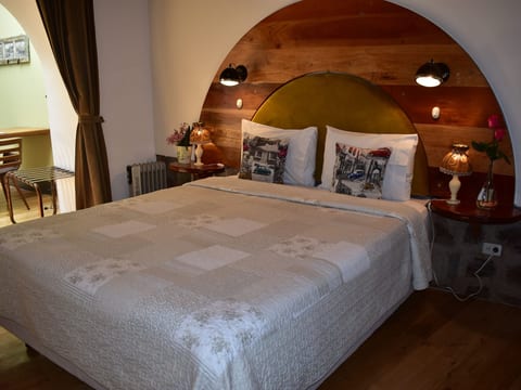 UNTERKUNFT IN EINEM AUTHENTISCHEN KOLONIALEN HAUS IM HERZEN VON QUITO