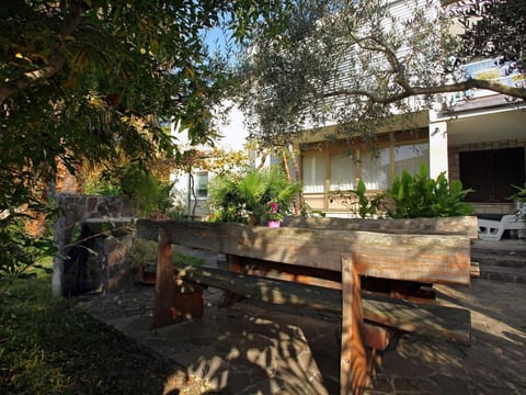 Appartement Portoroz mit Terrasse und Garten