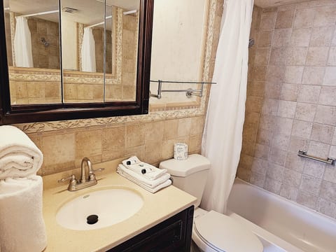 Suite mit teilweisem Meerblick im Ocean Manor Re