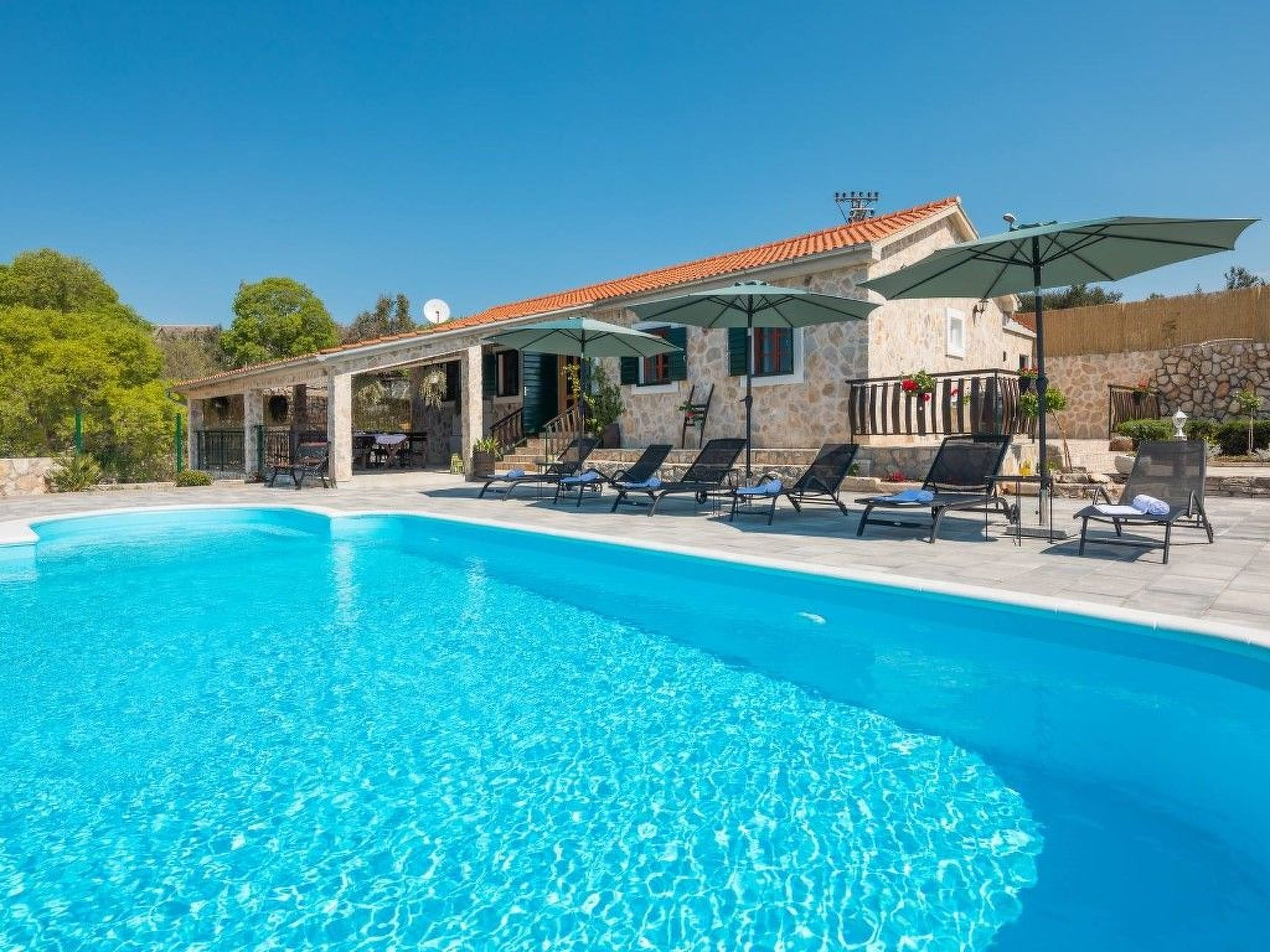 Villa Adamaris