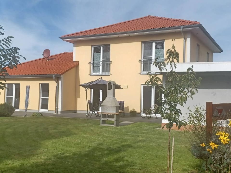 Luisa klein en Aurich-Tannenhausen - Aurich