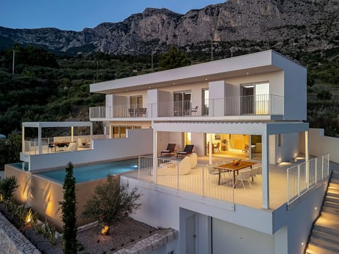 Villa Ester - Stunning View