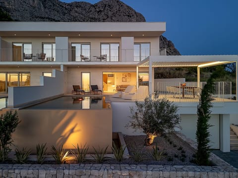 Villa Ester - Stunning View