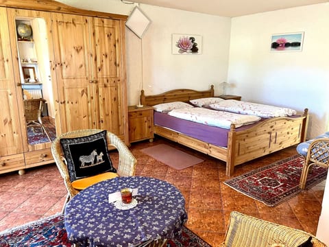Holunderzimmer