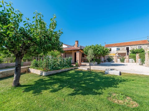 Rustica Casa Augustinus mit Pool