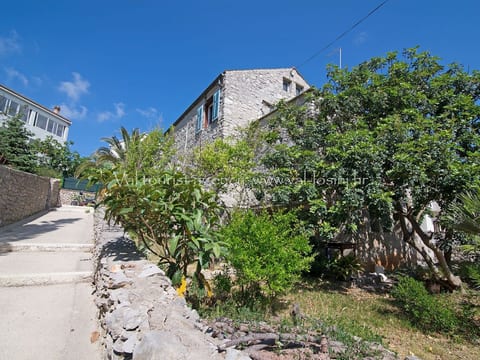 Schöne Wohnung in Veli Losinj