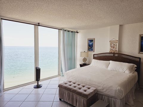 Eigentumswohnung am Strand mit privatem Jacuzzi und Pool