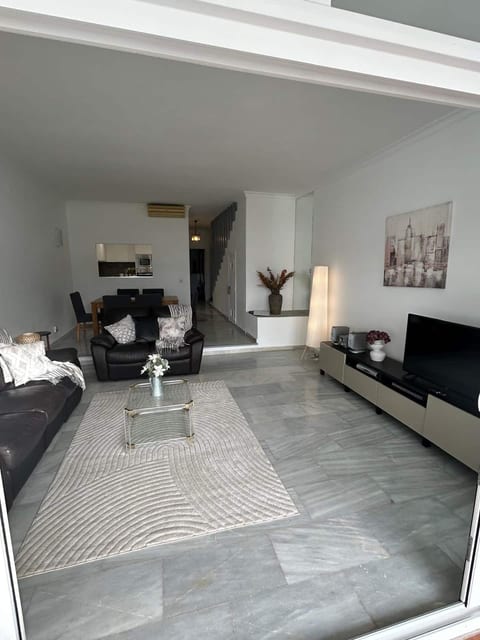 Townhouse in Marbella near Puerto Banus