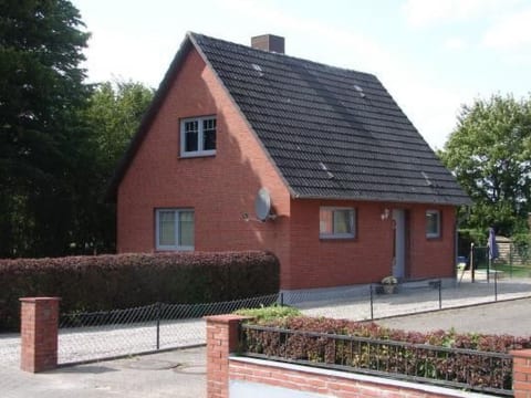 in Winnemark mit Großem Garten