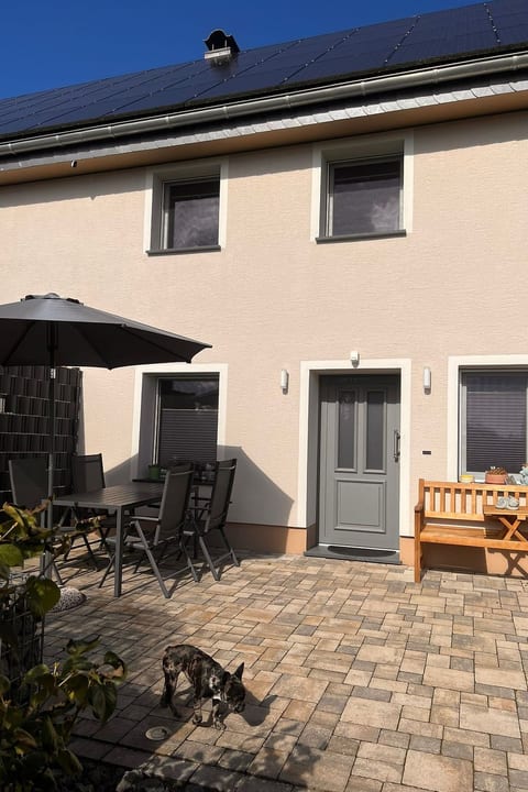 Appartement mit Terrasse