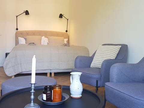 Hansekoje mit Balkon & direkt am Hafen