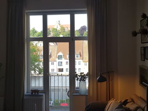 Hansekoje mit Balkon & direkt am Hafen