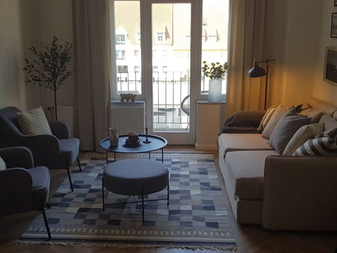 Hansekoje mit Balkon & direkt am Hafen