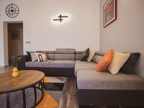 Luxuriöses Ferienhaus Lucija mit Jacuzzi