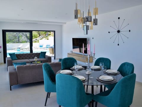 Ferienvilla "Villa Melody" mit privatem Pool