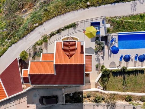 Villa "Lilly" mit Infinity-Pool