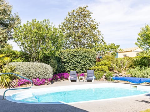 "Acacia" mit eigenem Pool