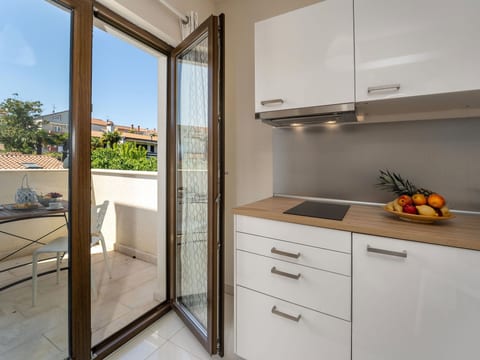 Schönes Appartement Mala 4 mit Pool