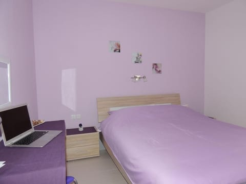 Apartment mit Balkon