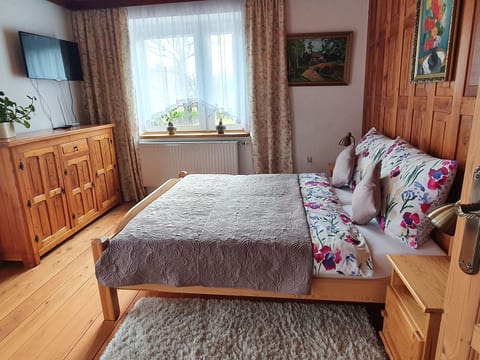Wohnung "Larch Apartment"