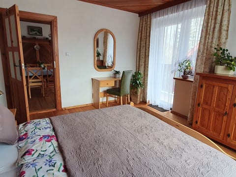 Wohnung "Larch Apartment"