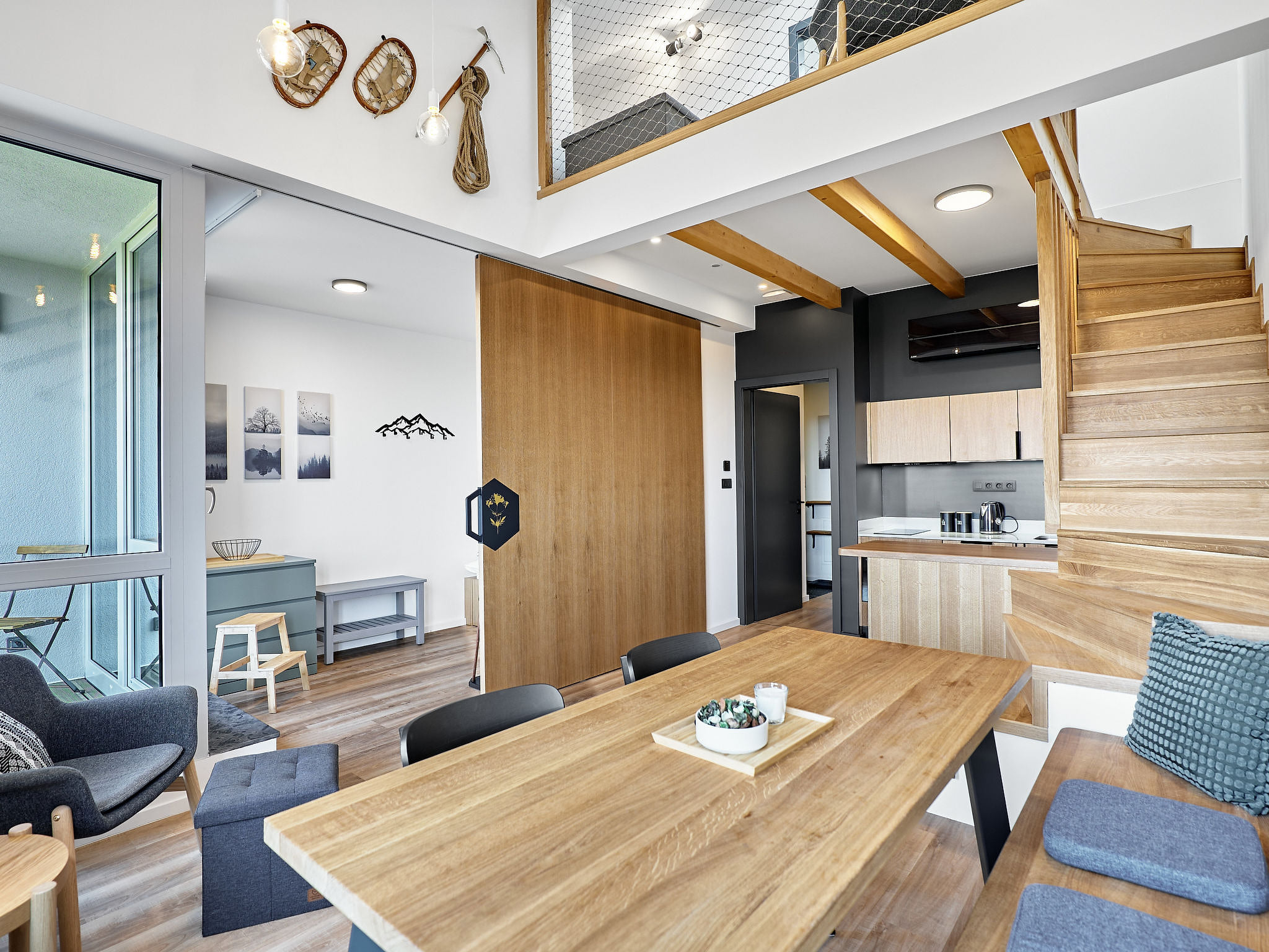 Kitchen / Dining Room