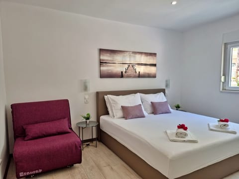 Superior Ein-Schlafzimmer-Wohnung DaMa Bakota