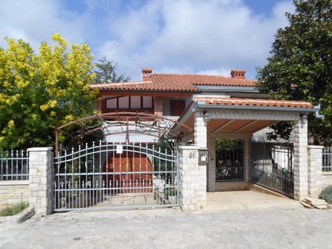 Apartment A1
