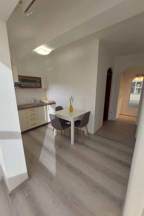 Gemütliche Erdgeschossferienwohnung mit Balkon