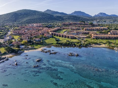 D4 - I1, Baia de Bahas
