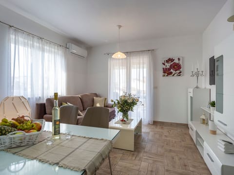 Schöne Wohnung Funtana Nr.1