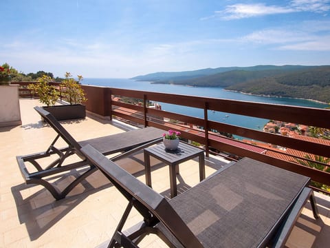 Wohnung "Olia Blue" mit Balkon