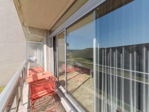 Astrid 103 with balcony