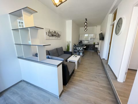 in Jadranovo mit Schönem Balkon