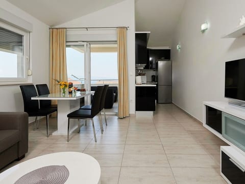 Appartement Adria mit Meerblick und Gemeinschaft